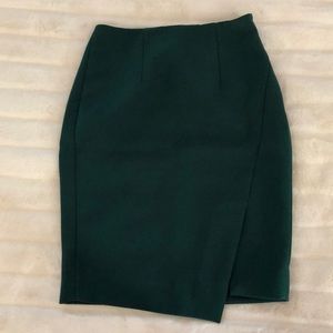 Green pencil skirt, perfect for work.